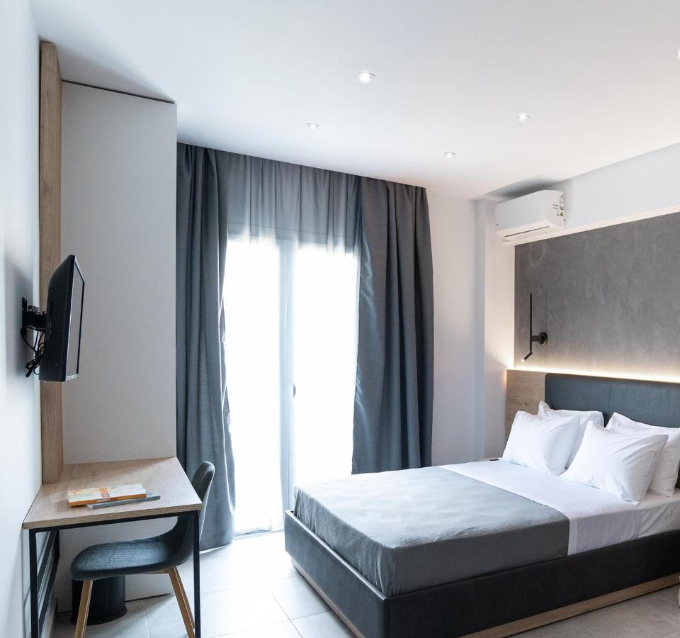 Bed and Breakfast White 9 2*